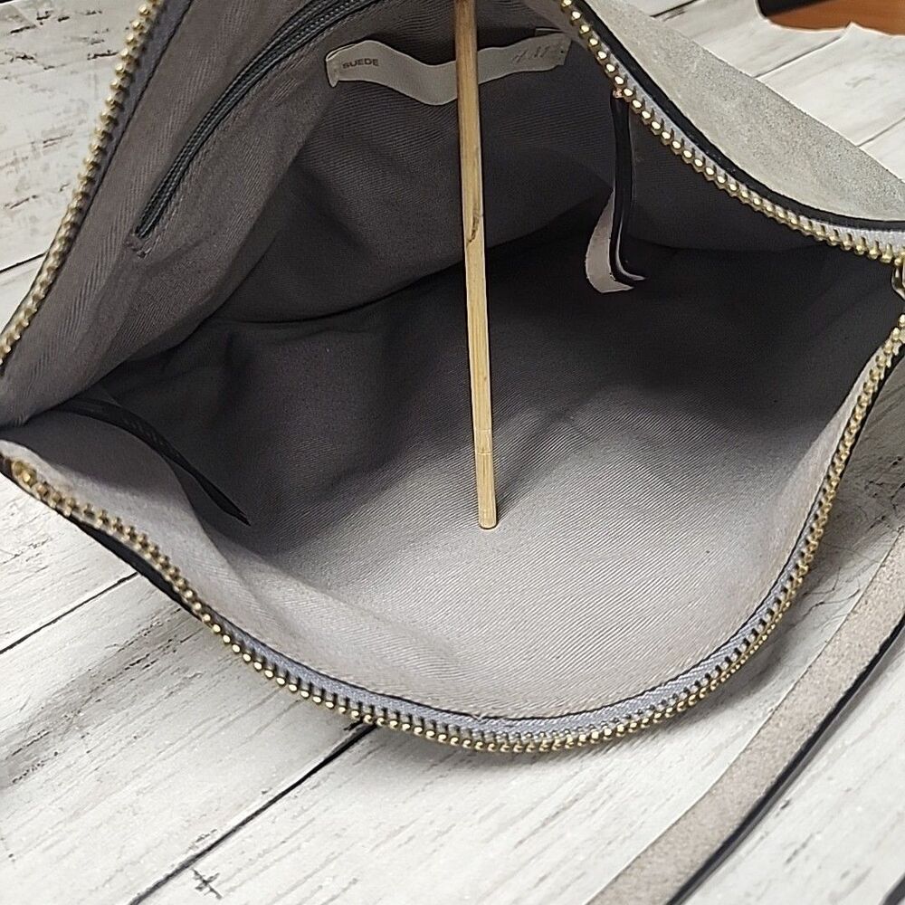 H&M Gray 100% Suede Shell Crossbody Bag Leather  Purse Small Travel - Picture 5 of 14